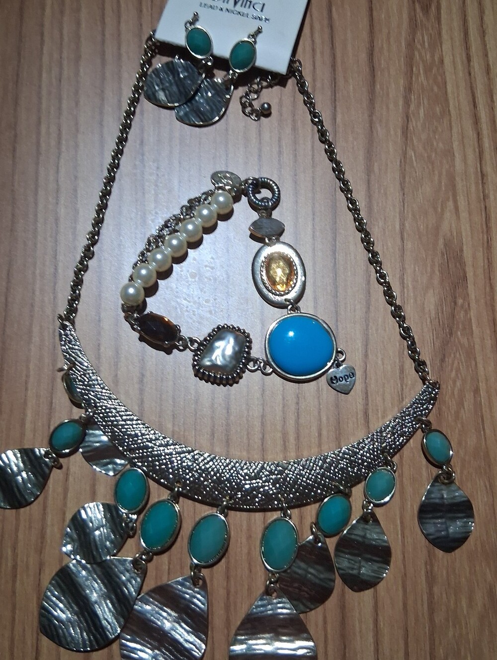DaVinci Turquoise Drop Statement Necklace and Bracelet Set
